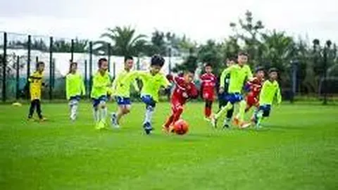 王钰栋论：逆境催生团结力量，赛事挑战超预想